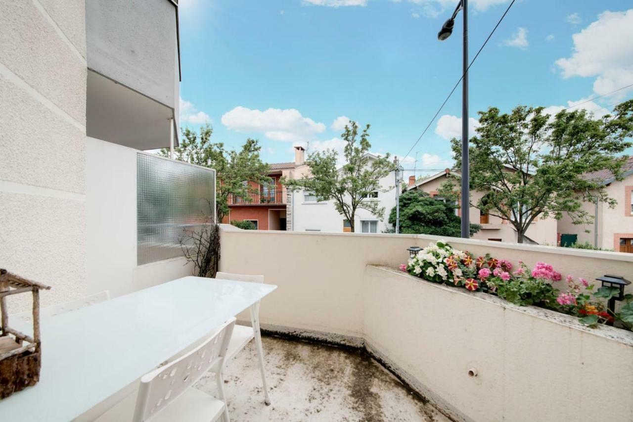 :) Grand Studio Lumineux A Toulouse Et Parking Exterior photo